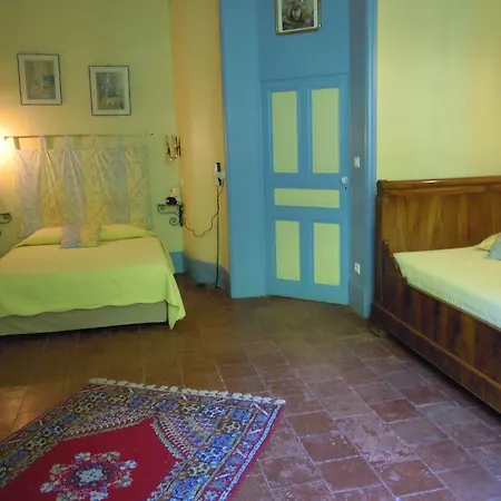 מלון Le Castel De Burlats